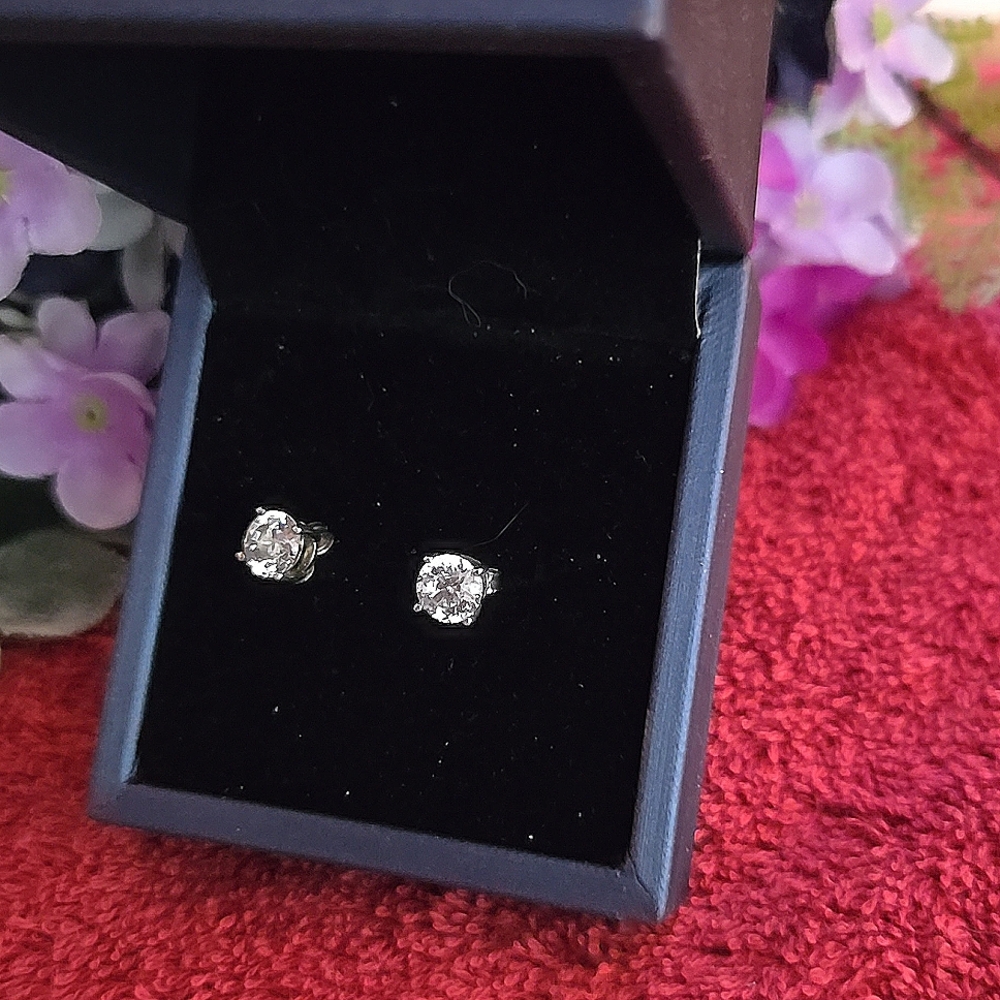 Dominique Silver Solitaire Earrings